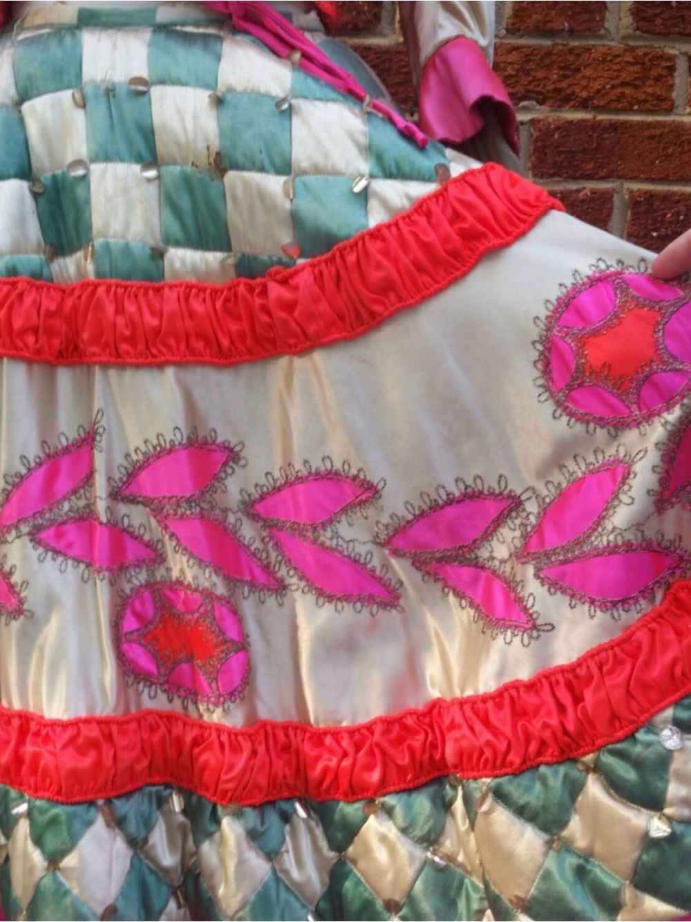 Brooks 1940’s Pink and Cream Quilted Patchwork Midi Theatrical Dress - Picture 4 of 5